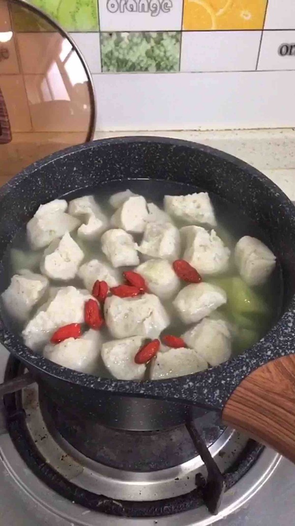 Cucumber Fish Ball Soup recipe