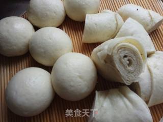 Salt and Pepper Melaleuca Rolls and Steamed Buns recipe