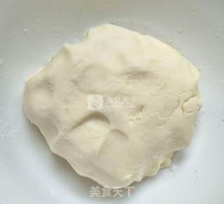 Crispy Crispy Egg Yolk Pastry recipe