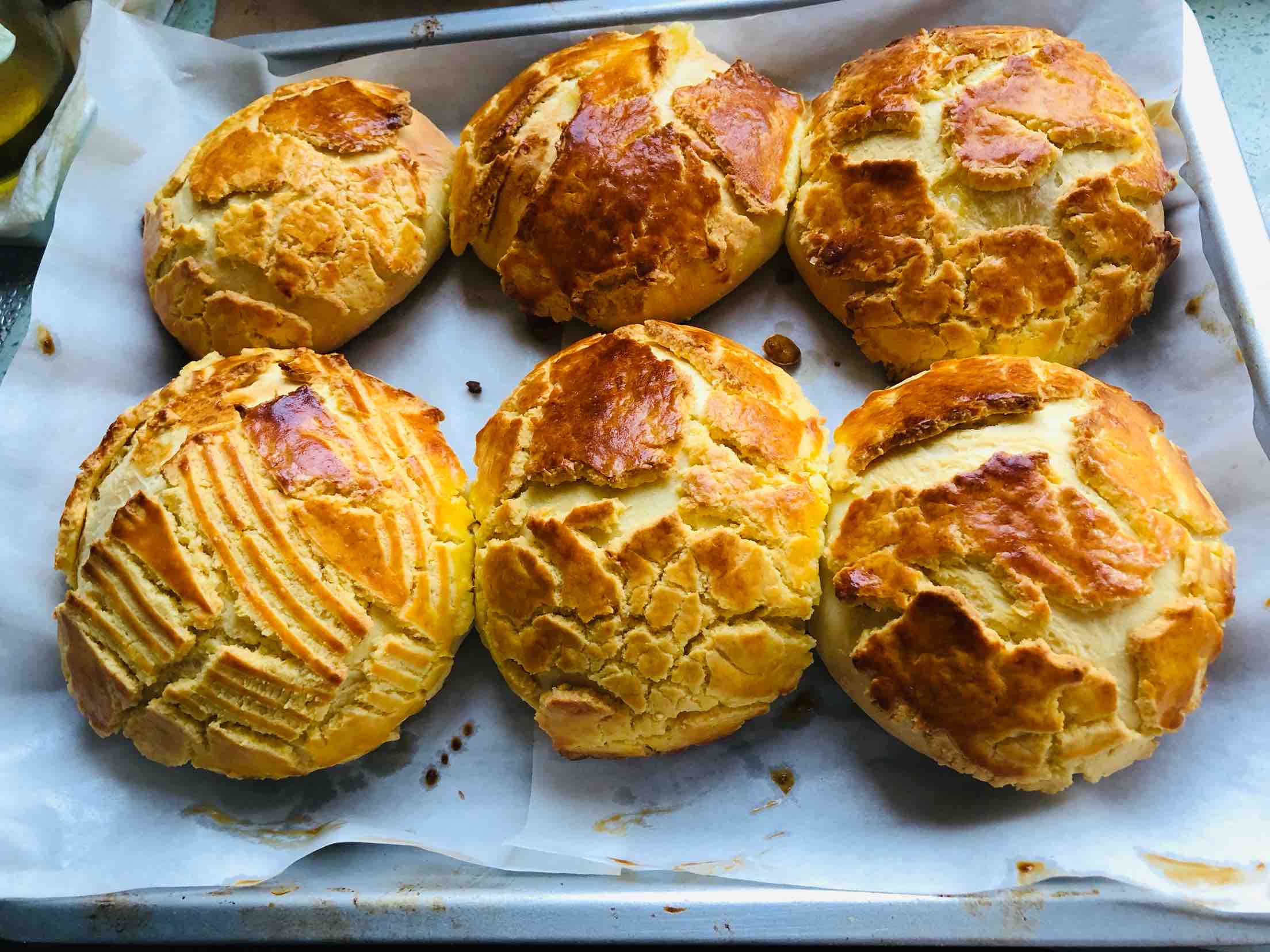 Pineapple Bun with Pineapple ❤️ recipe