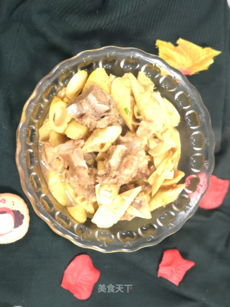 Braised Spring Bamboo Shoots with Spare Ribs recipe
