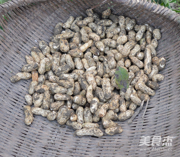 Sweet Peanuts recipe