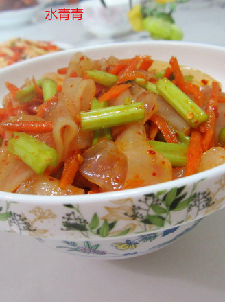 Celery and Carrot Shreds Mixed with Vermicelli recipe