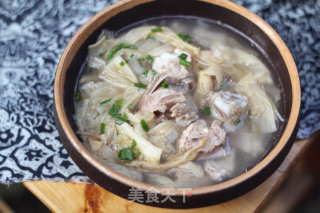 Stewed Pork Ribs with Dried Cabbage Soup recipe