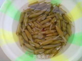 Fresh Razor Clam Meat with Green Onion and Ginger recipe