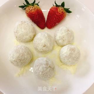 Strawberry Milk Ball recipe