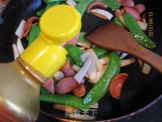 Fried Eryngii Mushrooms with Snow Peas recipe