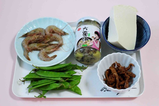 Six Fresh Mushrooms Seafood Tofu Assorted Soup recipe