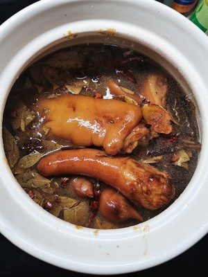 Braised Trotters (pig Ears, Pig Tail, Pig Tongue) recipe