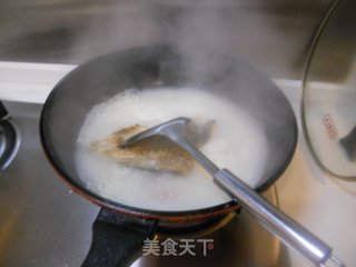 Salted Fish Head Frozen Tofu Pot Recipe - Simple Chinese Food