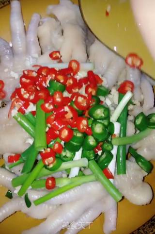 Spicy Chicken Feet recipe