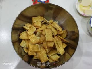 Salted Egg Snow Crisp recipe