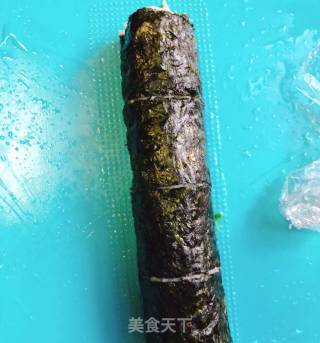 Salmon Nori Roll recipe