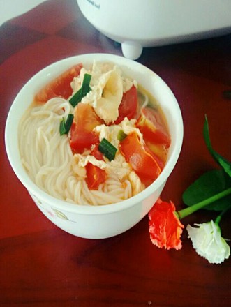Tomato Egg Noodle Soup recipe