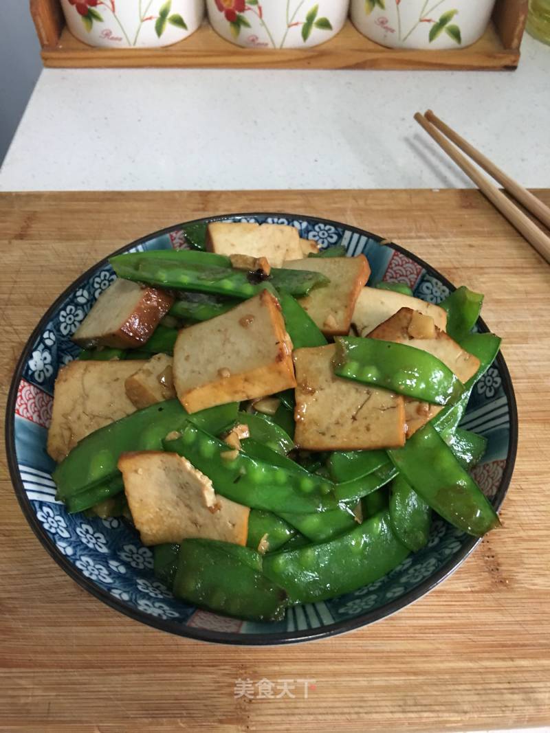 Dried Tofu Snow Peas recipe