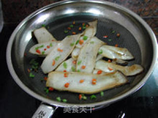 【pleurotus Eryngii with Salt and Pepper】--- Make A Simple Delicacy recipe