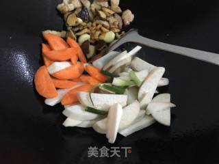 Braised Sea Cucumber with Pleurotus Eryngii recipe