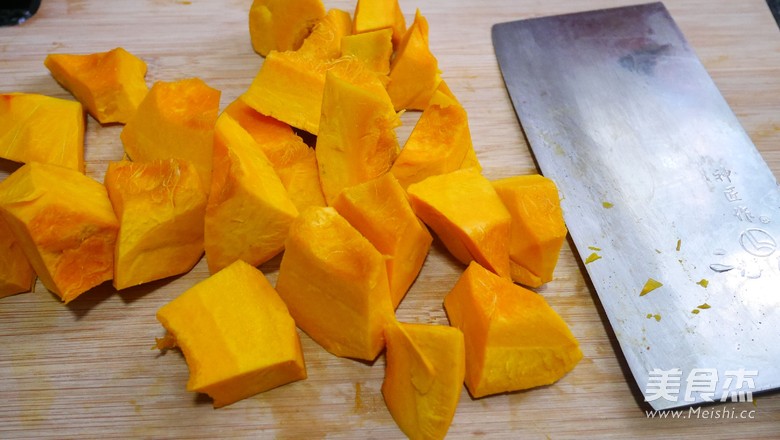 Thyme Butter Pumpkin Bisque recipe