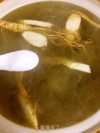 [chongqing] Ginseng and Fungus Chicken Soup recipe