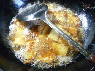 Fried Tofu and Roasted Lotus Leaf Egg recipe