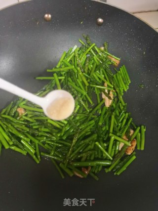 Stir-fried Asparagus with Sliced Pork recipe