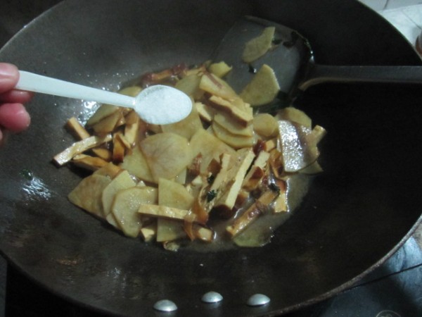 Vegetarian Chicken Fried Potato Chips recipe