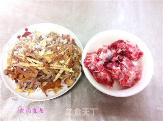 Qingbuliang Spare Ribs Soup recipe