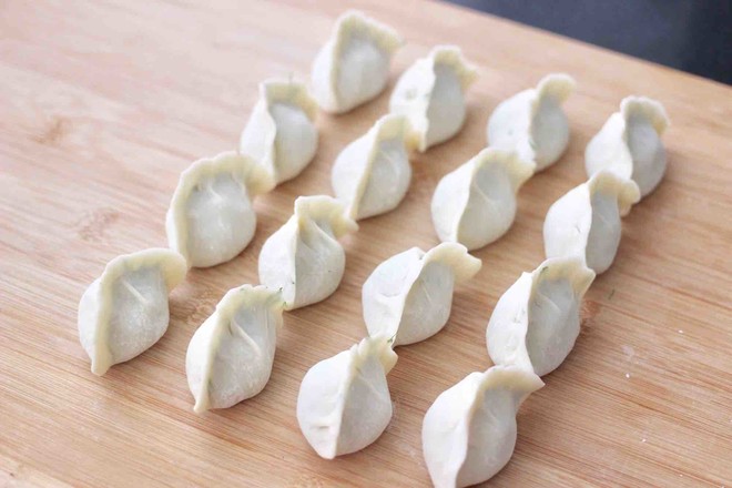 Fennel Haihong Egg Dumplings recipe