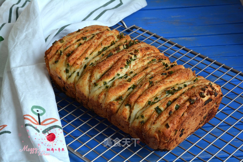 #aca烤明星大赛# Scallion Fragrant Pork Floss Shredded Bread recipe