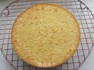 Flower Cream Eight Inch Cake recipe