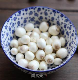 Seasonal Food---coconut Fragrant Lotus Seed Dew recipe