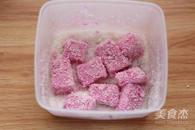 Pink Soy Milk Coconut Small Fang recipe