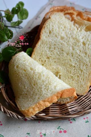 One-touch Light Cream and Salty Toast recipe