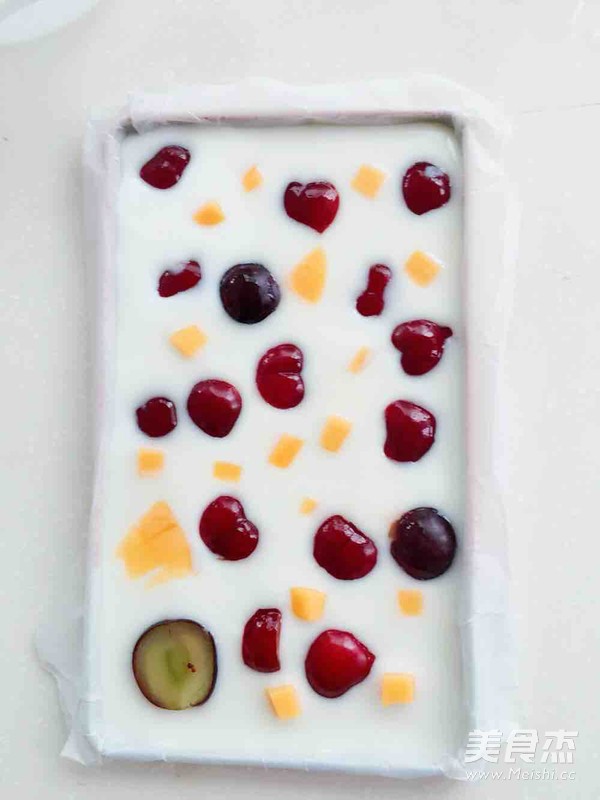 Yogurt Fruit Crisp recipe