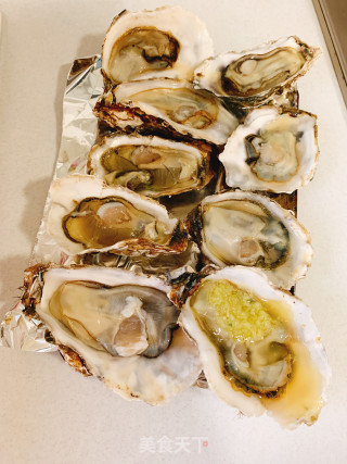 Grilled Sea Oysters with Garlic recipe