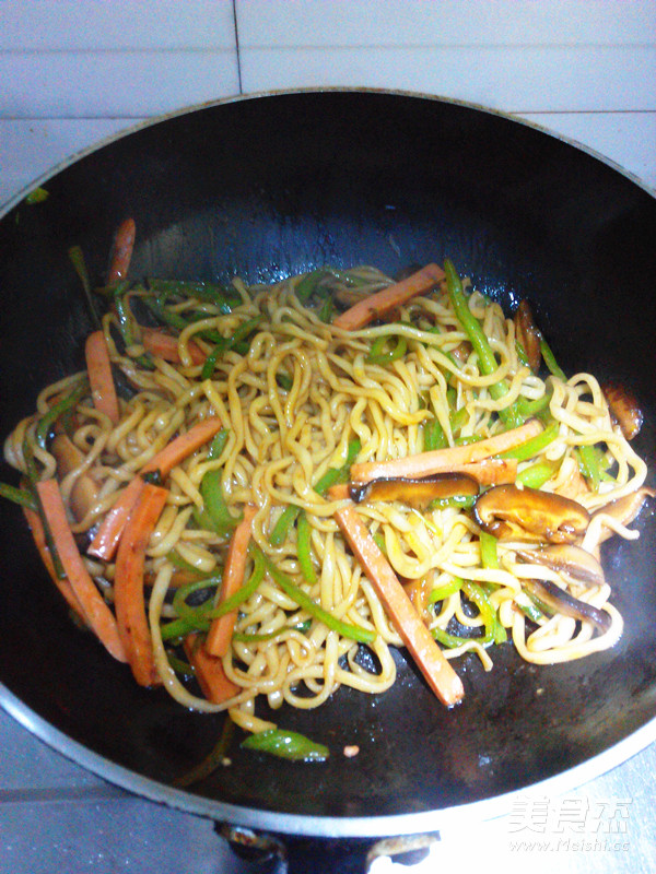 Assorted Fried Noodles recipe