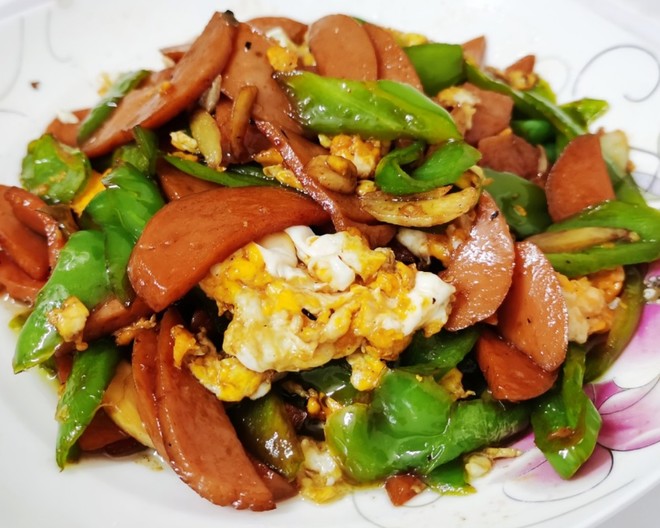 Scrambled Eggs with Green Pepper and Ham recipe