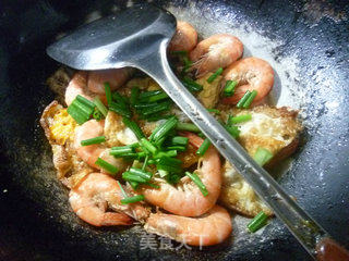 Shrimp and Lotus Leaf Egg recipe