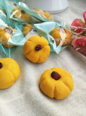 Halloween Pumpkin Cookies recipe