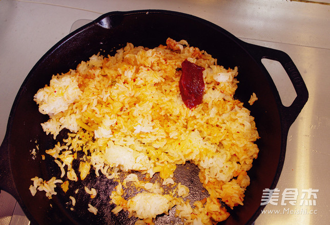 Spicy Cabbage Fried Rice that Can be Done in Ten Minutes recipe