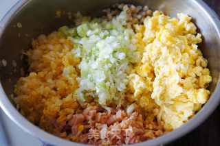 Dumplings Stuffed with Cabbage and Oyster Mushroom and Egg recipe