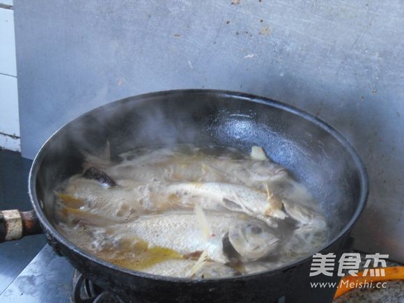 Stewed Osmanthus Fish recipe