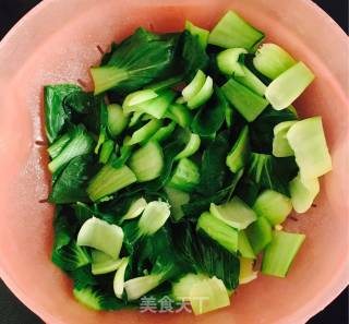Stir-fried Shanghai Green with Mushrooms and Vegetables recipe
