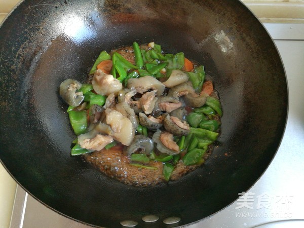 Fried Sea Cucumber Spots recipe