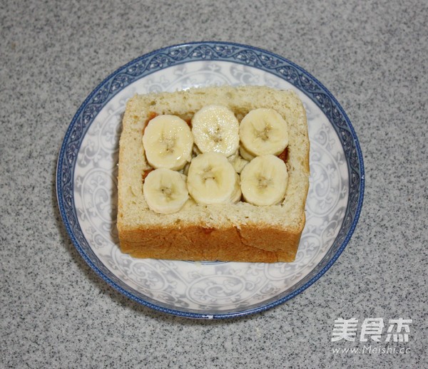 Peanut Butter Banana Toast Box recipe