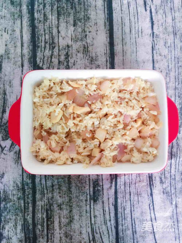 Baked Rice with Chicken Breast, Onion and Cheese recipe