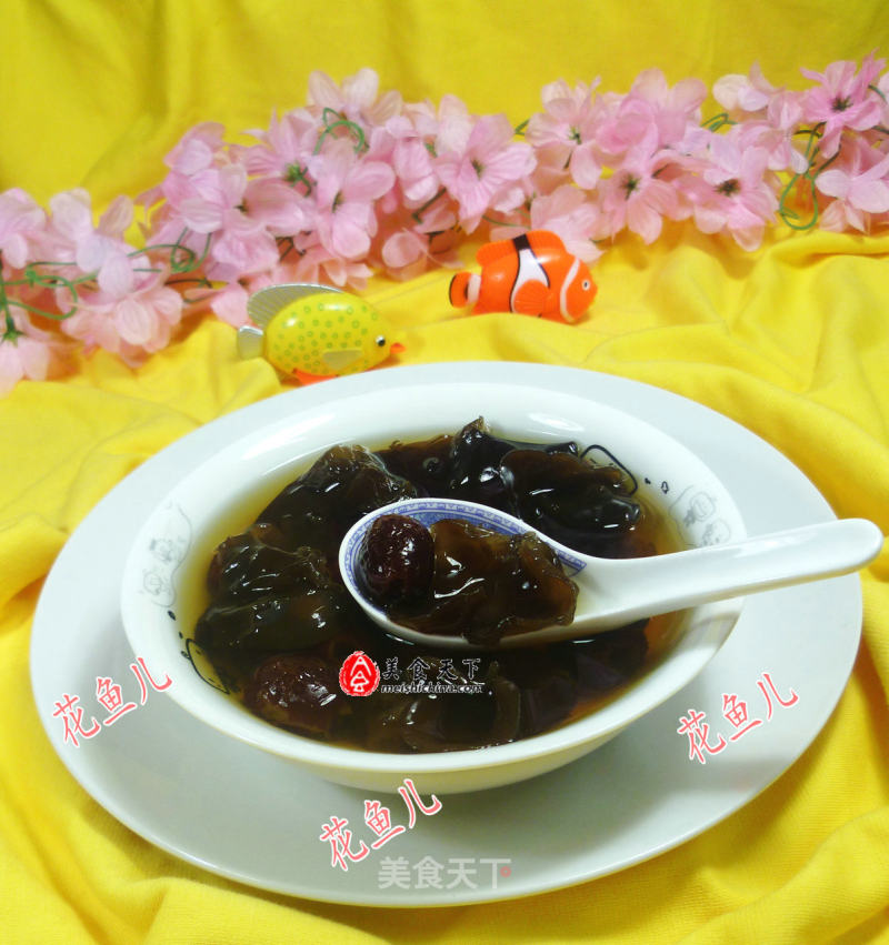 Red Date Black Fungus Soup recipe
