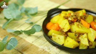 Stir-fried Potatoes with Korean Minced Beef recipe