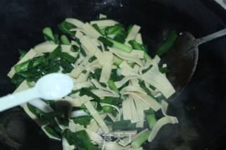 Stir-fried Thick Fennel with Garlic recipe