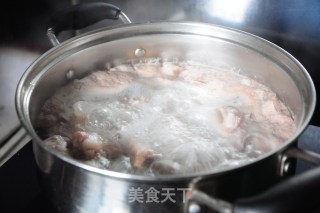 Pork Ribs and Lotus Root Soup recipe